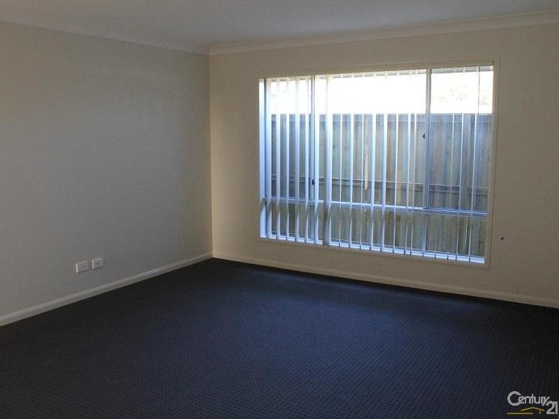 6 Goddard Street, Fletcher NSW 2287