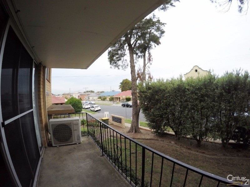 1/97 Station Street, Waratah NSW 2298