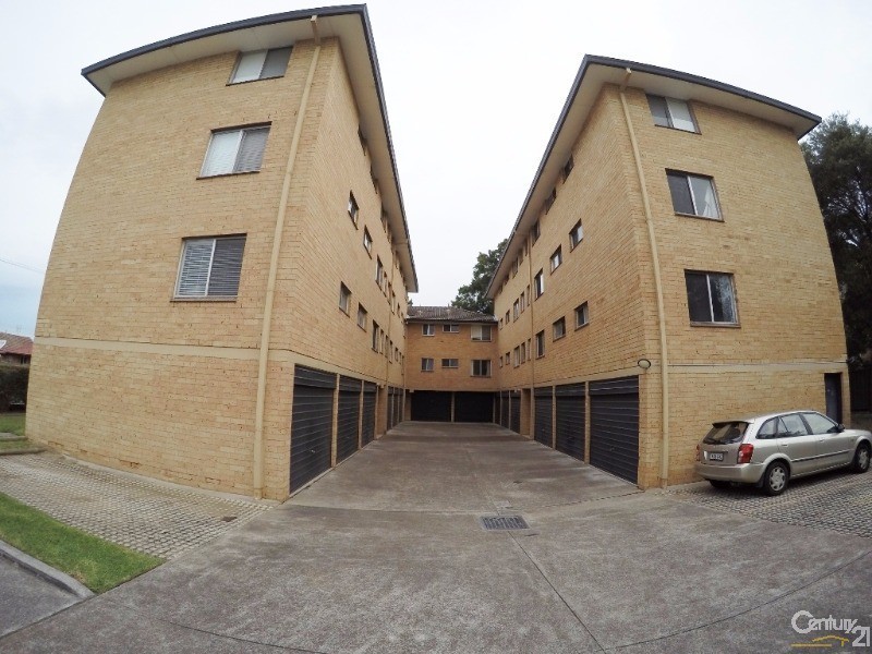 1/97 Station Street, Waratah NSW 2298