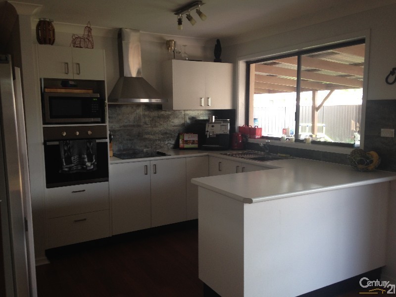 31 Bowman Drive, Raymond Terrace NSW 2324