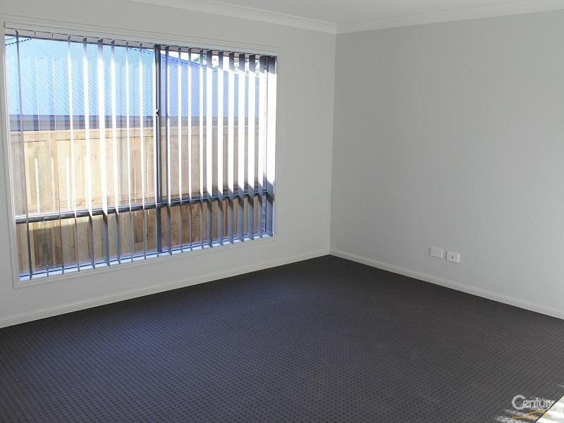 5 Goddard Street, Fletcher NSW 2287