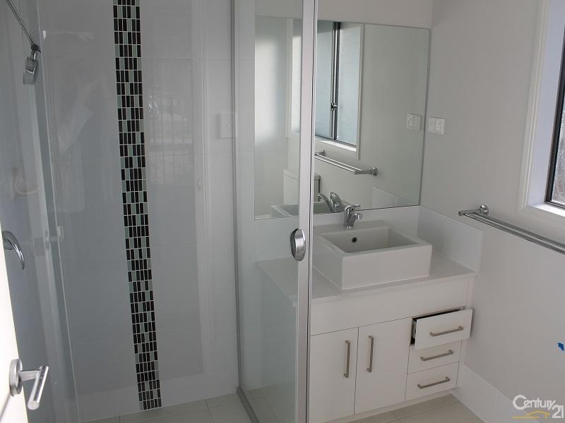 5 Goddard Street, Fletcher NSW 2287