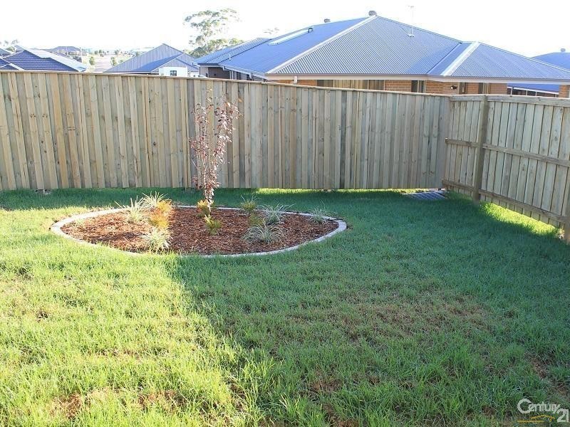 5 Goddard Street, Fletcher NSW 2287