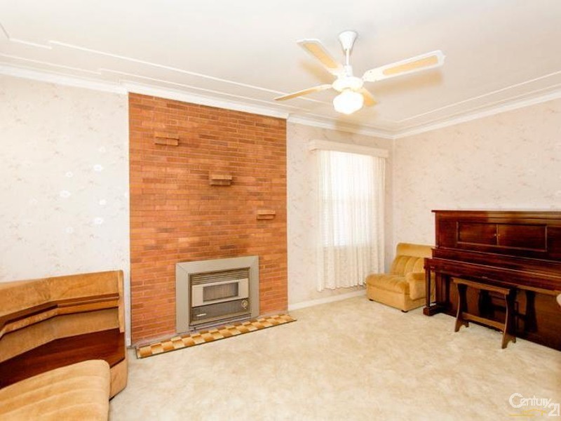 48 Lucas Crescent, Adamstown Heights NSW 2289