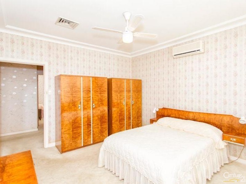 48 Lucas Crescent, Adamstown Heights NSW 2289