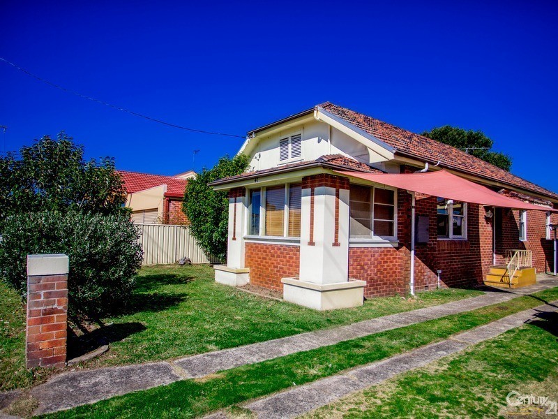 47 Stanley Street, Hamilton South NSW 2303