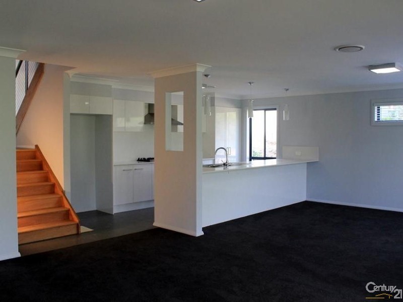 39 Jupiter Circuit, Cameron Park NSW 2285
