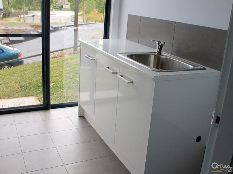 39 Jupiter Circuit, Cameron Park NSW 2285