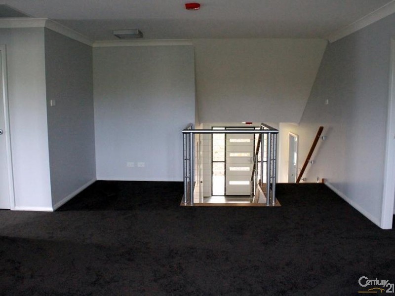 39 Jupiter Circuit, Cameron Park NSW 2285