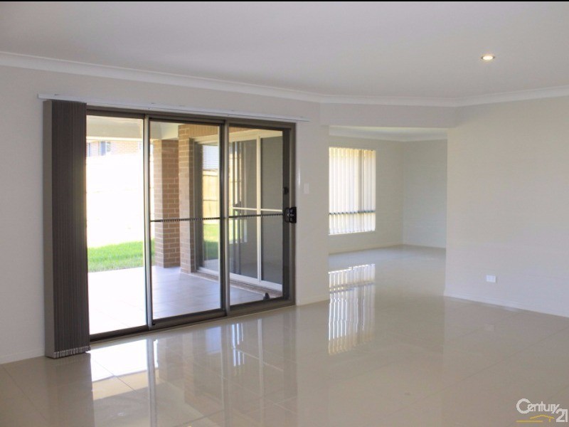 16 Gazelle Crescent, Fletcher NSW 2287