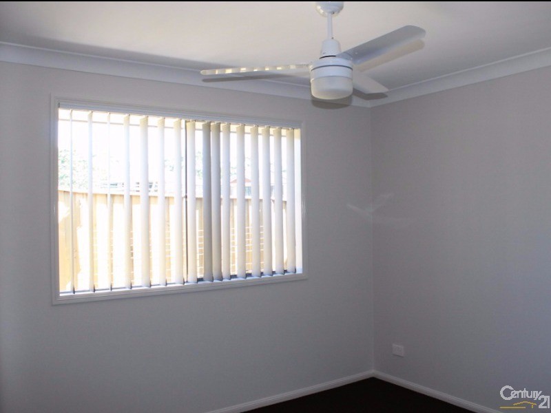 16 Gazelle Crescent, Fletcher NSW 2287