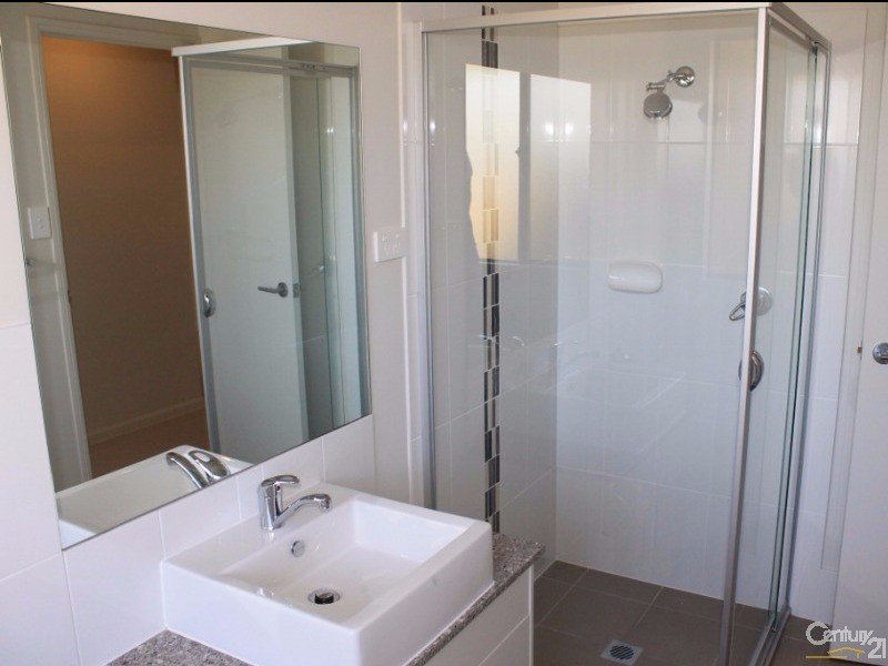 16 Gazelle Crescent, Fletcher NSW 2287