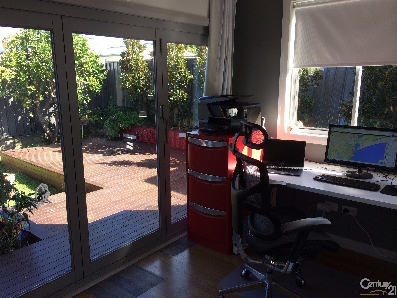 45 King Street, Stockton NSW 2295