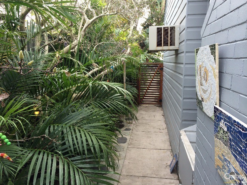 45 King Street, Stockton NSW 2295