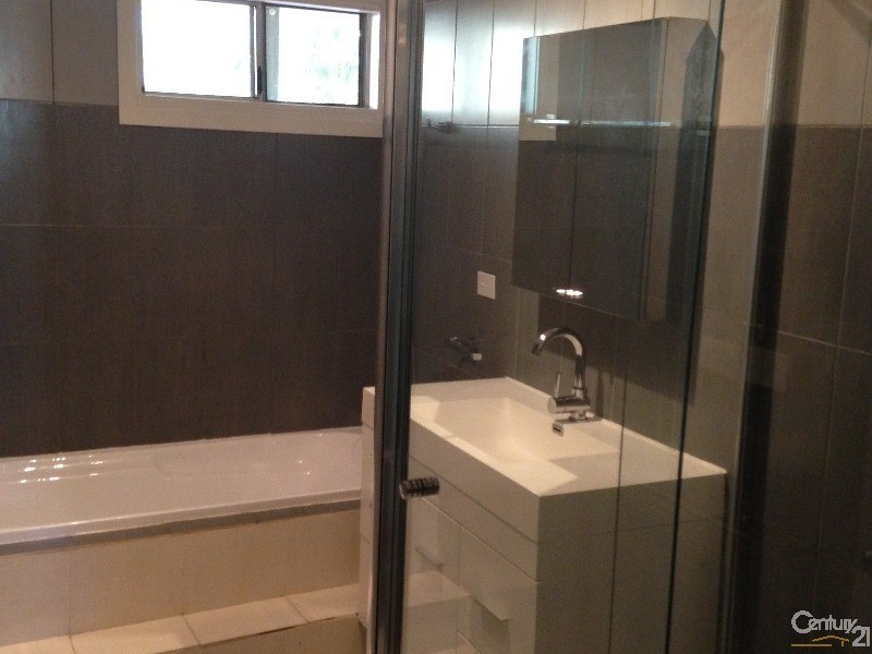 42 Gunambi Street, Wallsend NSW 2287