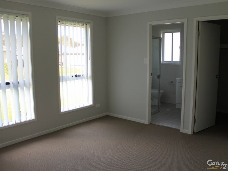 4 Kelman Drive, Cliftleigh NSW 2321