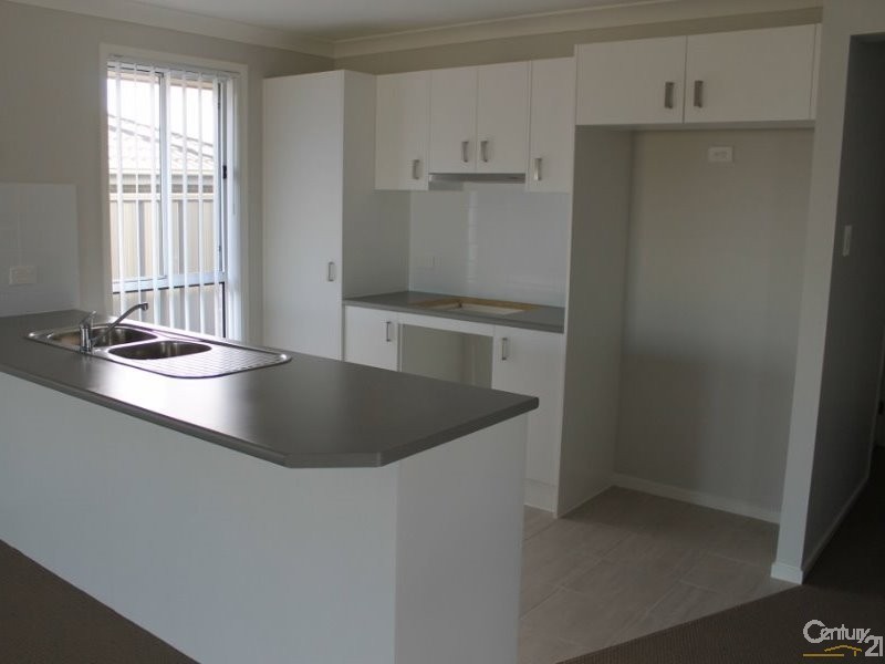 4 Kelman Drive, Cliftleigh NSW 2321
