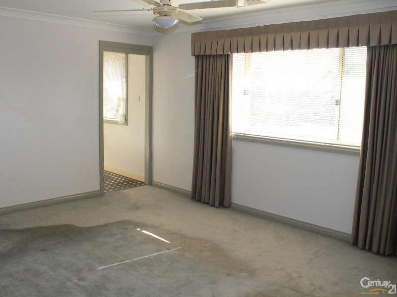 18 Dianella Court, Warabrook NSW 2304