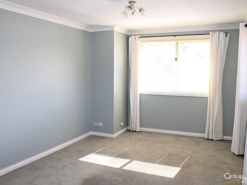 18 Dianella Court, Warabrook NSW 2304