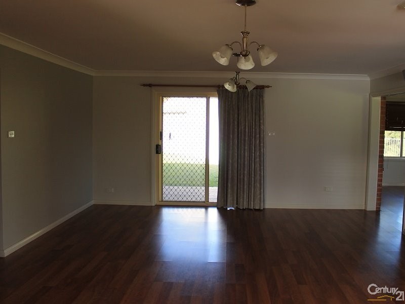 18 Dianella Court, Warabrook NSW 2304