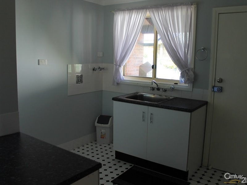 18 Dianella Court, Warabrook NSW 2304