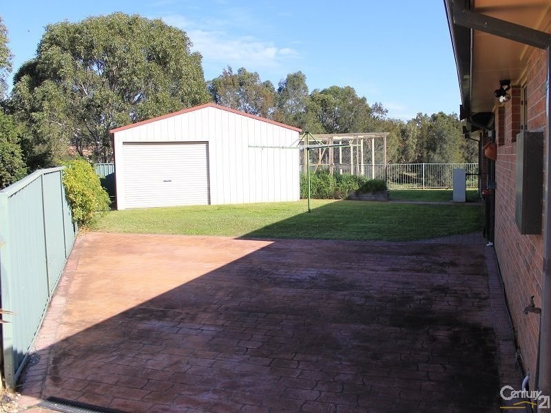 18 Dianella Court, Warabrook NSW 2304