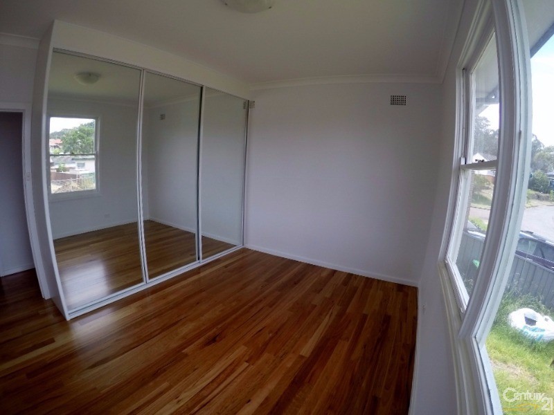 1 Dover Crescent, Waratah NSW 2298