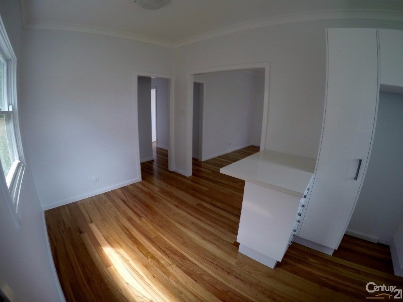 1 Dover Crescent, Waratah NSW 2298
