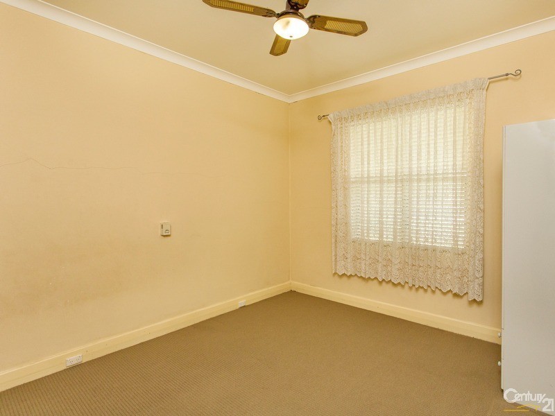 17 Gregson Avenue, Mayfield West NSW 2304