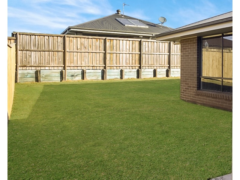29 Yellena Street, Fletcher NSW 2287
