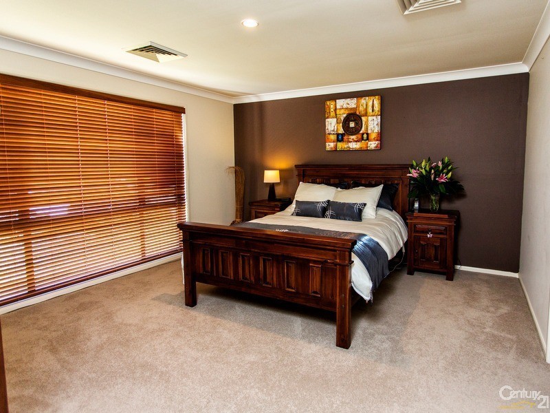 51 Churnwood Drive, Fletcher NSW 2287