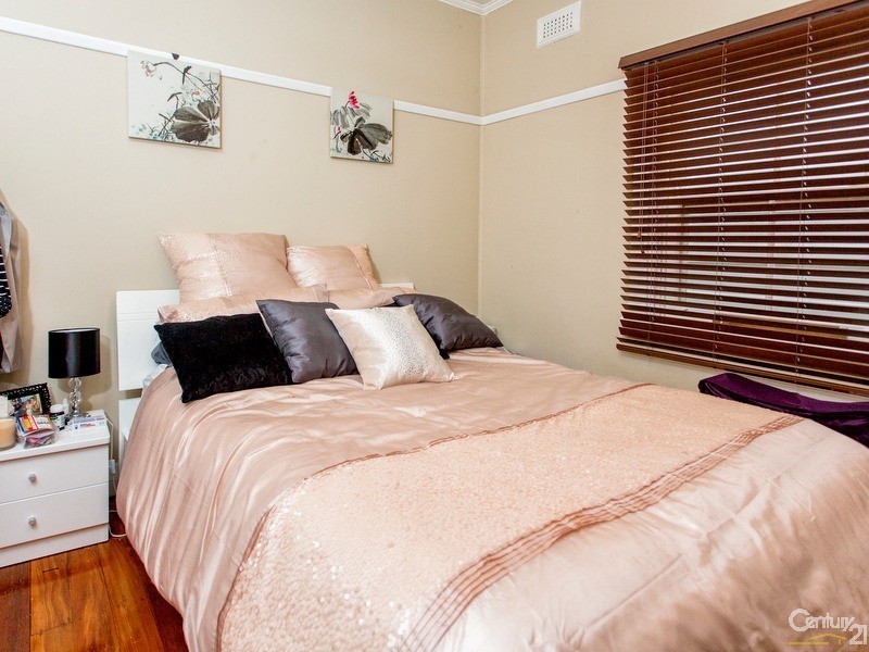 47 Gulliver Street, Hamilton NSW 2303