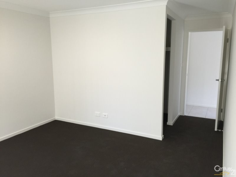 22 Manlius Drive, Cameron Park NSW 2285