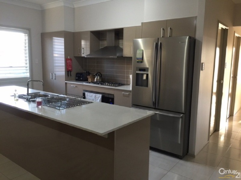 22 Bimbimie Street, Fletcher NSW 2287