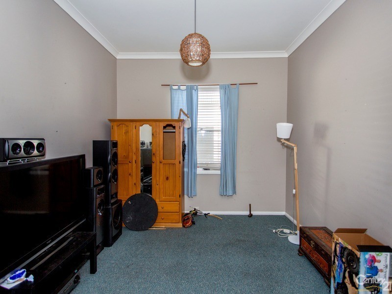 31 Gosford Road, Broadmeadow NSW 2292
