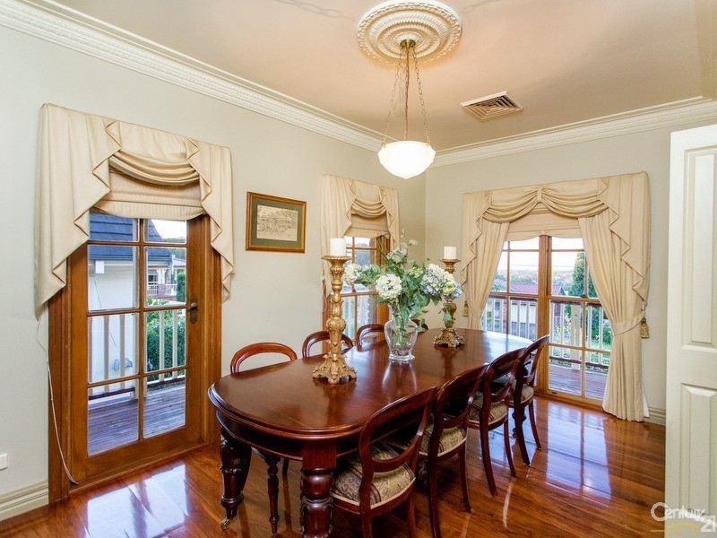 15 Boambee Close, Wallsend NSW 2287