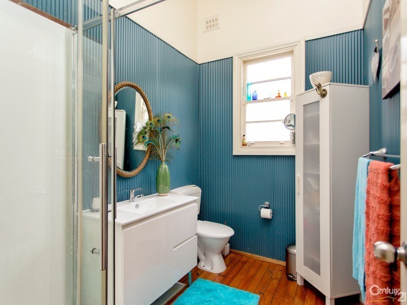 40 Mitchell Street, Stockton NSW 2295