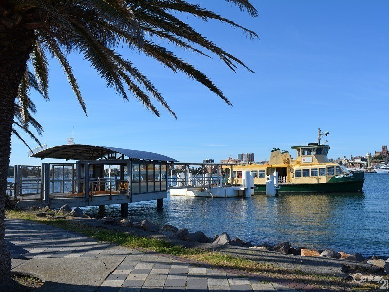 40 Mitchell Street, Stockton NSW 2295