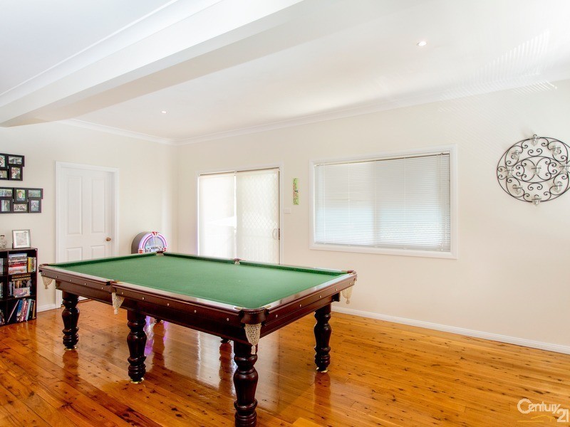 77 Lachlan Road, Cardiff NSW 2285