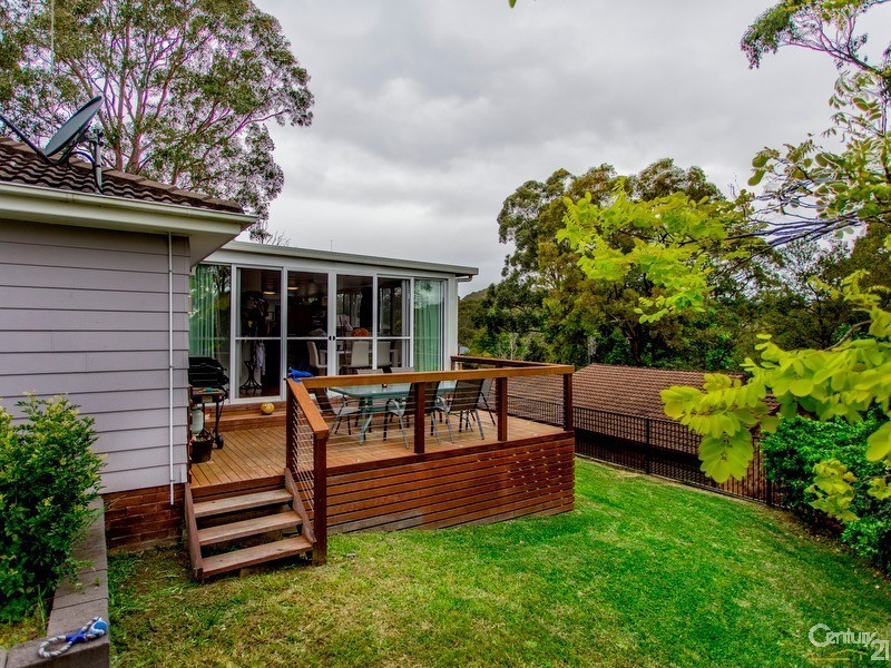 10 Holly Circuit, New Lambton Heights NSW 2305