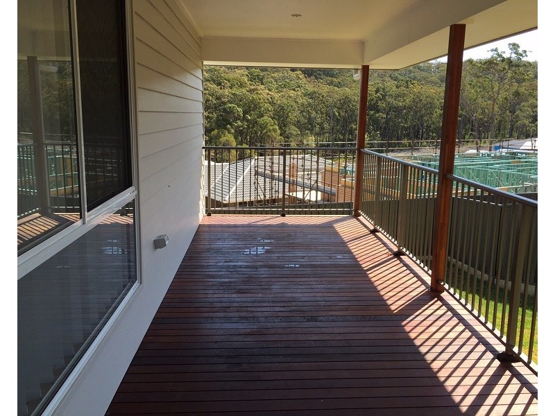 11 Yarborough Road, Cameron Park NSW 2285