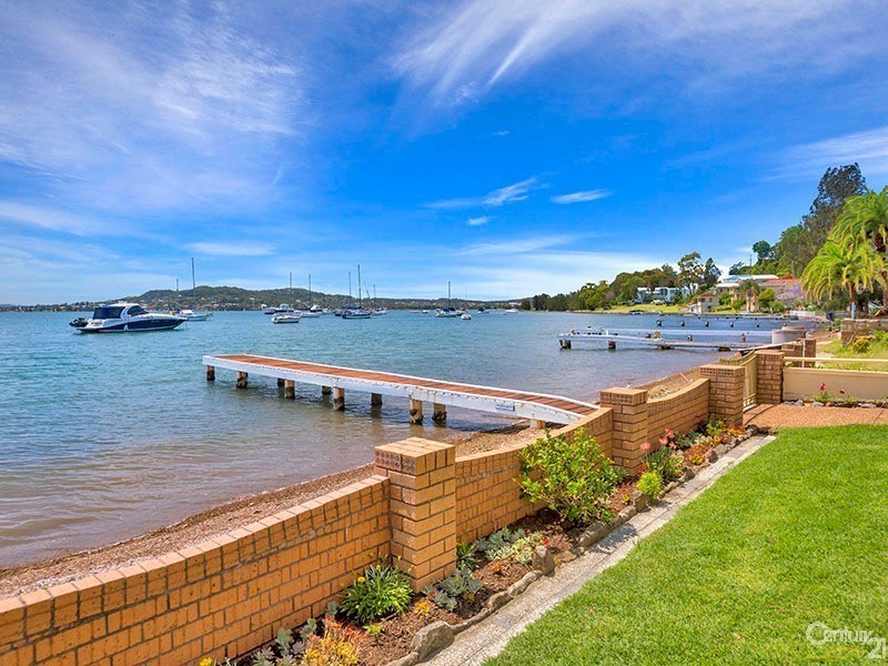 5 Paroo Avenue, Eleebana NSW 2282