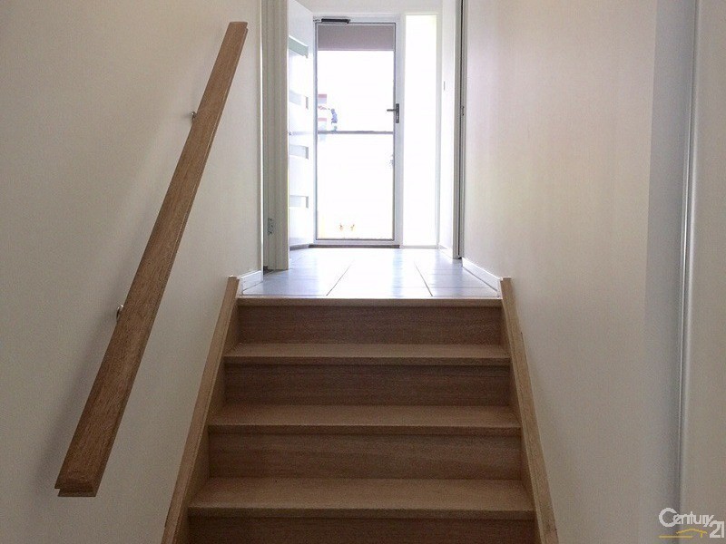 7 Yarborough Road, Cameron Park NSW 2285