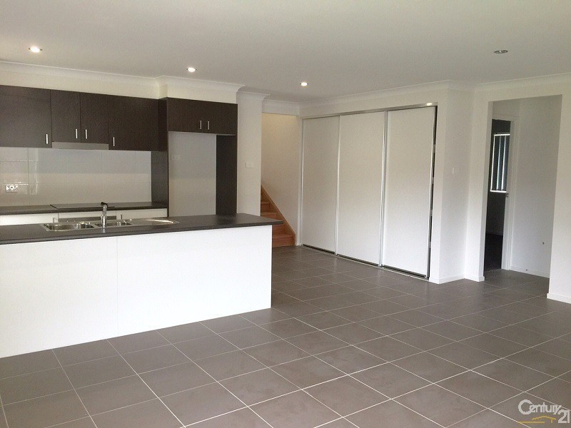 7 Yarborough Road, Cameron Park NSW 2285