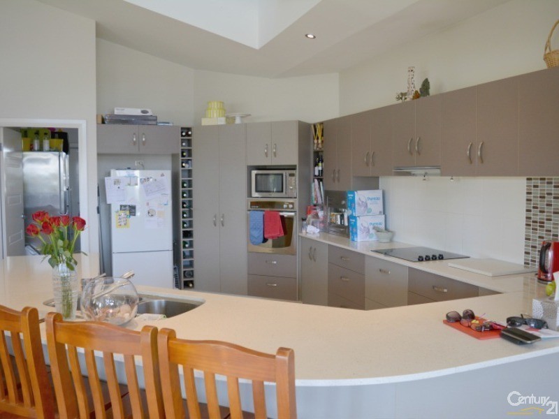 3 Windward Circuit, Tea Gardens NSW 2324