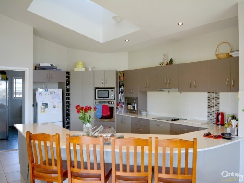 3 Windward Circuit, Tea Gardens NSW 2324