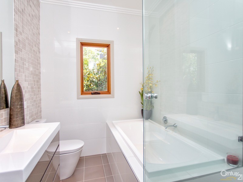 17 Whitetip Street, Chisholm NSW 2322