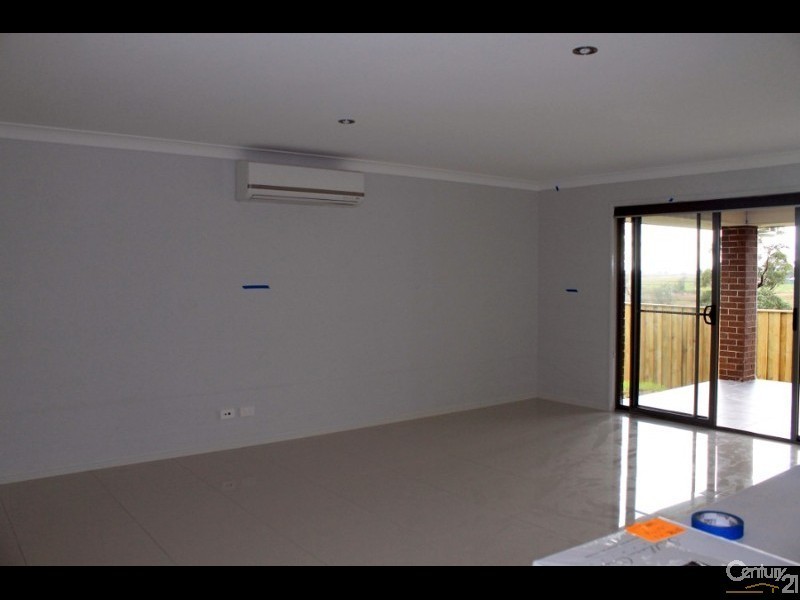 31 Gazelle Street, Fletcher NSW 2287