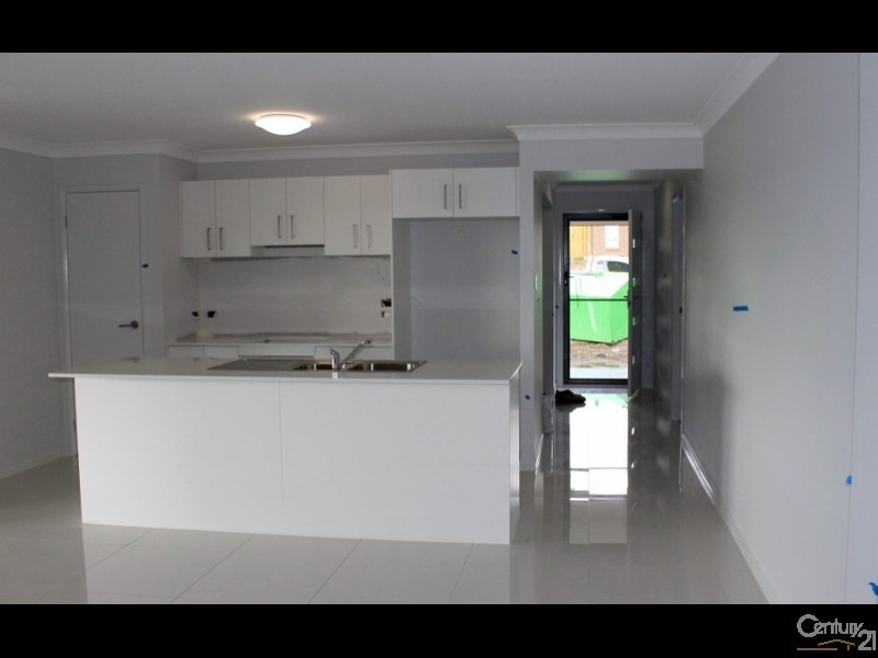 31 Gazelle Street, Fletcher NSW 2287