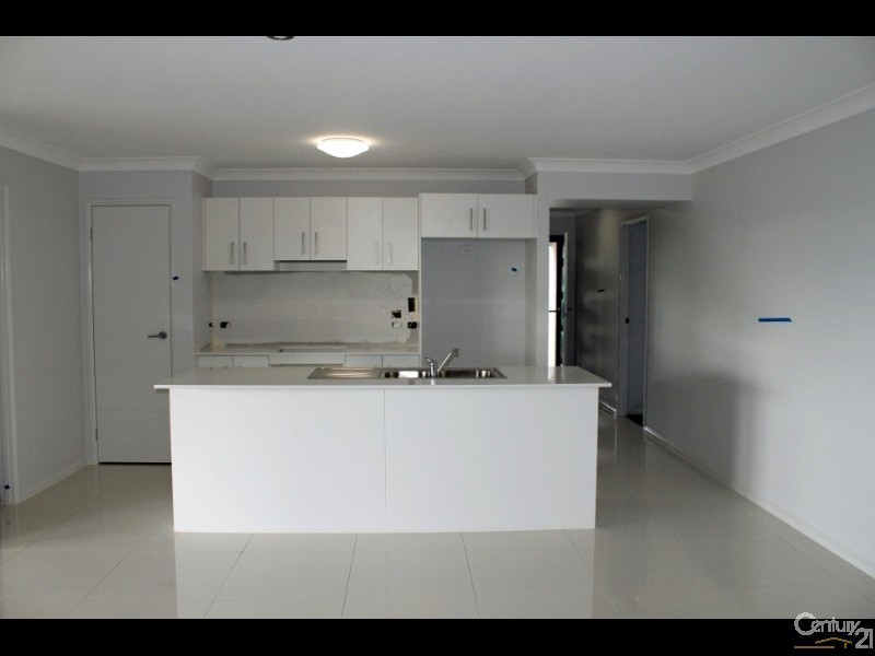 31 Gazelle Street, Fletcher NSW 2287